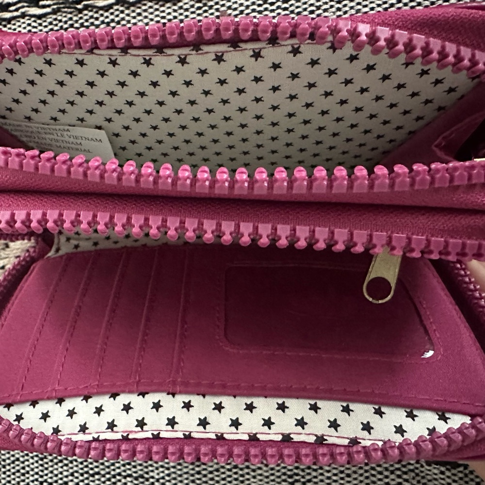 NEW Raspberry Wallet ✨🦋✨ - Picture 3 of 5